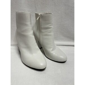 Madden Girl Sz 6.5 White Ankle Boots Block Chunky Heel Zip Round Toe Rivington